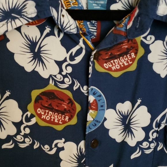 Big Dogs Shirts Big Dogs Logo Hawaiian Print Shirt Poshmark